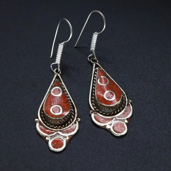 Traditional ethnic Gemstone earrings - Picture 2 of 8